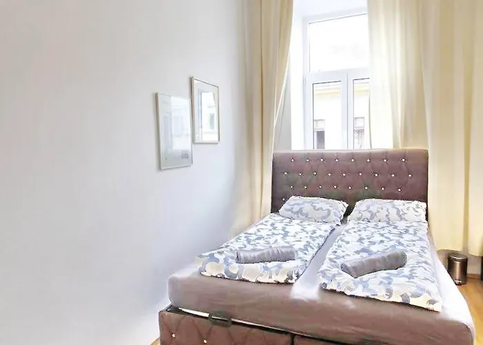 Comfortable Near Schoenbrunn Palace Hl Ubytování v soukromí Vídeň